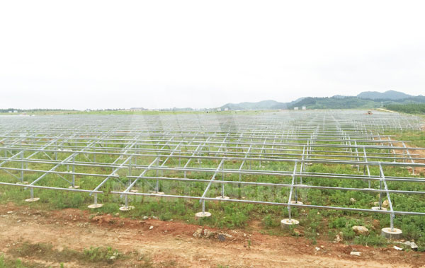 地面光伏支架施工的形式及特點介紹