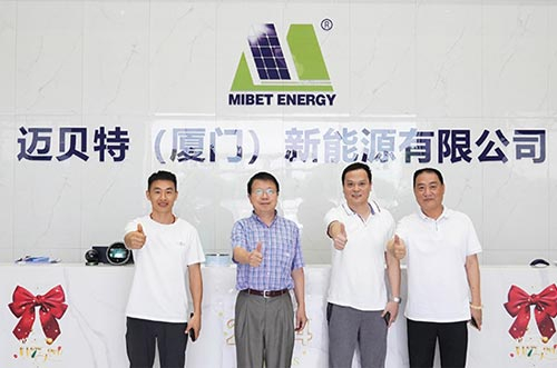 福建省新能源科技產(chǎn)業(yè)促進(jìn)會(huì)會(huì)長(zhǎng)李寧、秘書長(zhǎng)孫閩兆蒞臨邁貝特交流